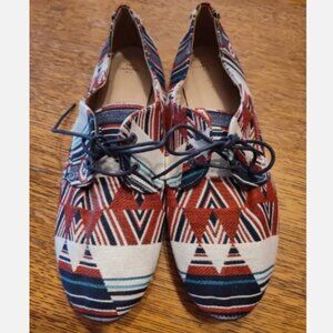 Zara Trafaluc Oxfords Flats Shoes Lace up Aztec Tribal 40 US 9 Preppy